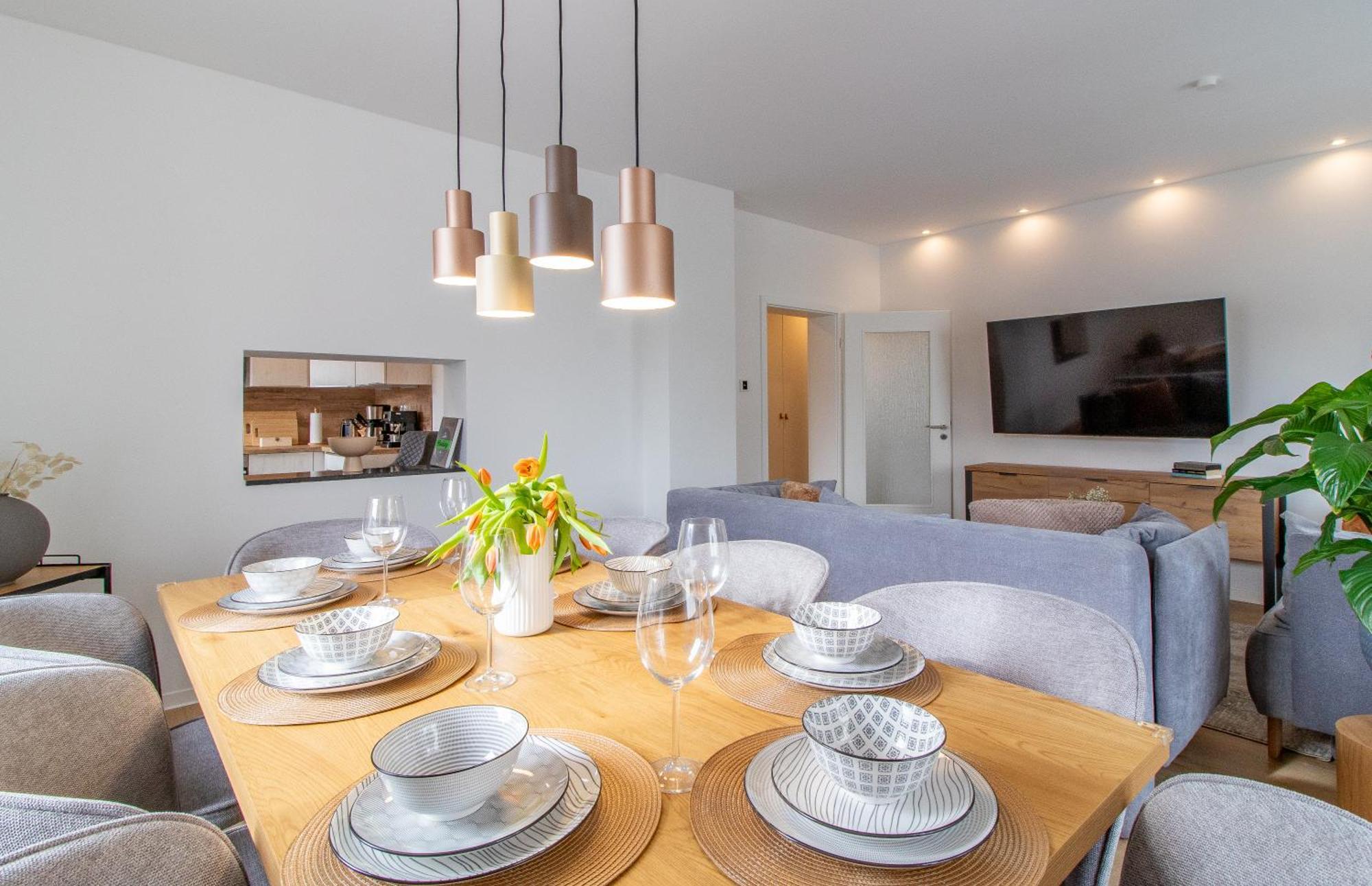 Stilvolles City-Apartment I Netflix I Wlan L Stellplatz I Zentral Schwarzenberg  Exterior photo